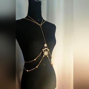 Elegant Gold Body Chain Jewelry